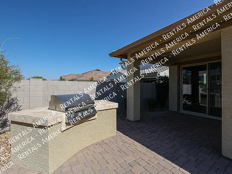 8817 W Luke Ave — Photo 44