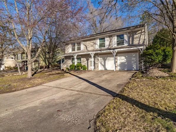 9935 Harrison St, Kansas City, MO 64131