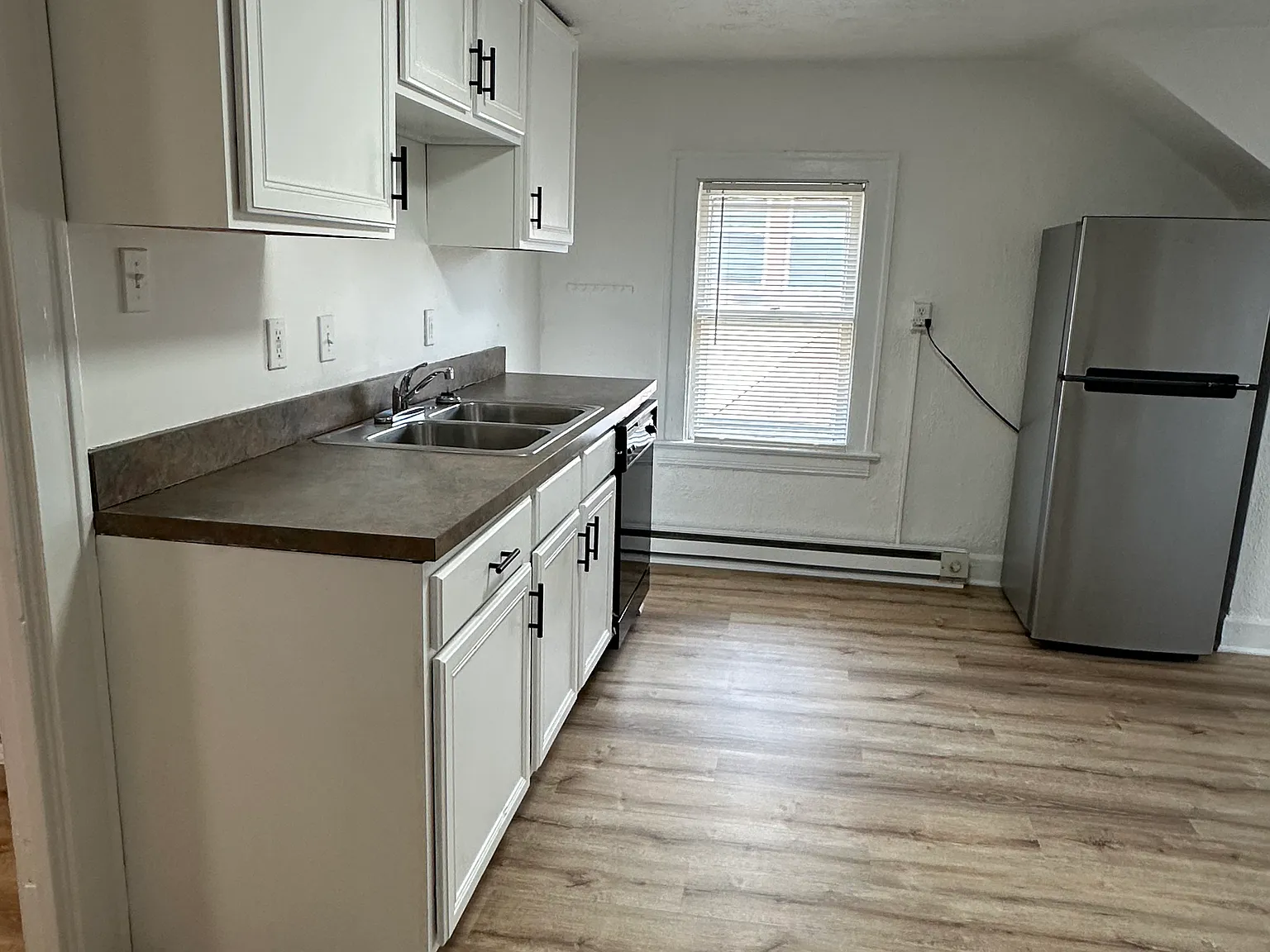 1 bed, 700 sqft, $745 — Photo 1