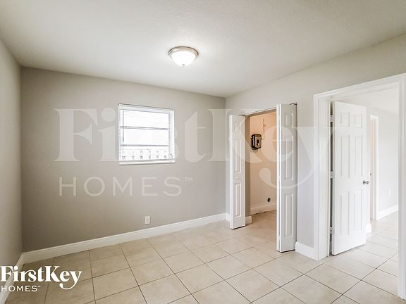 5th image of 2435 Liberty St