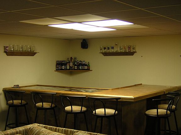 Family Room (basement)