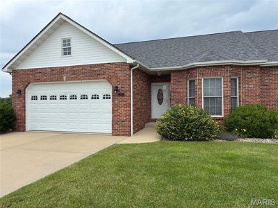 15 Warren Mnr #A, Highland, IL, 62249