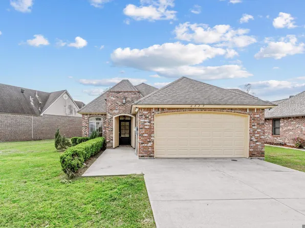 6439 Patio Ct, Gonzales, LA 70737