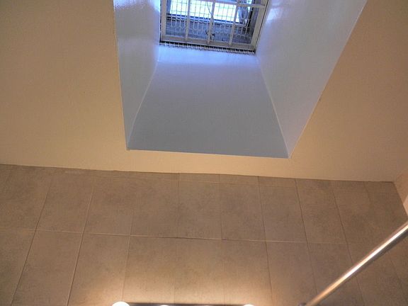 4th image of 333 E 86th St APT 5A