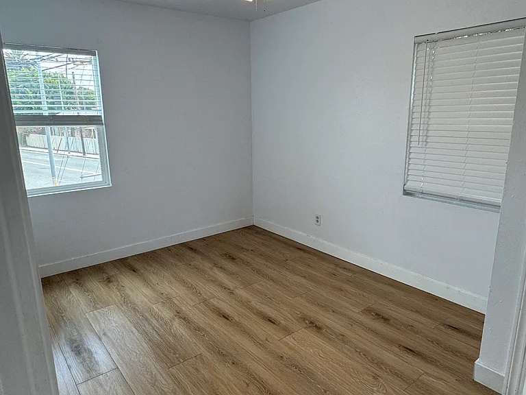 2229 Obama Blvd — Photo 9