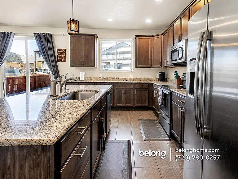 10224 Hidden Park Way — Photo 2