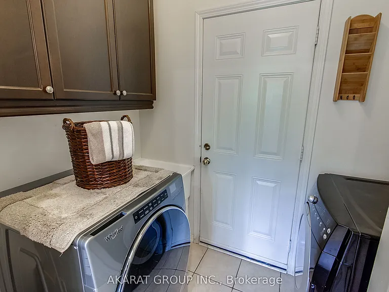 3320 Cline St — Photo 23