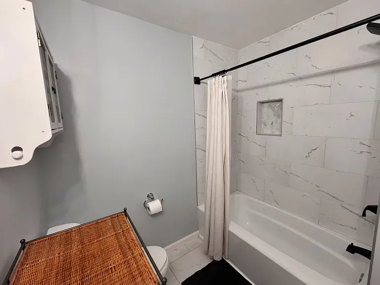 4643 Darlene St — Photo 18