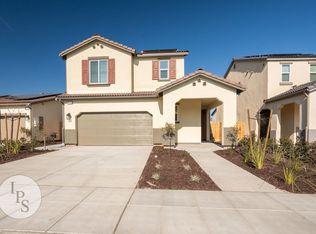 1179 Grant Ave W, Madera, CA 93636
