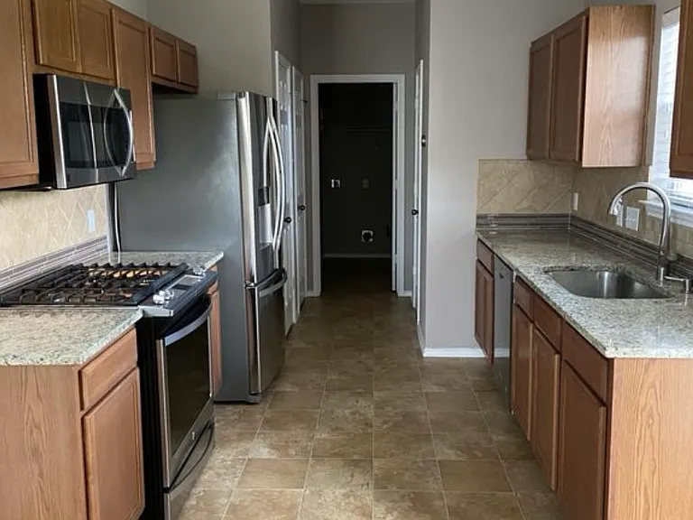 154 Picadilly Dr — Photo 7