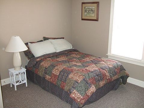 22 Laura Lane Guest Bdrm