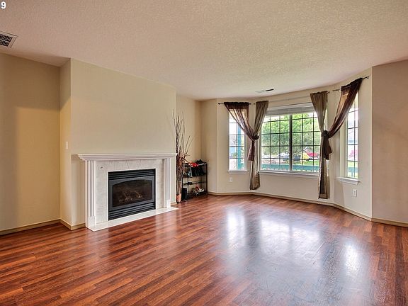 5th image of 16104 NE 72nd Cir