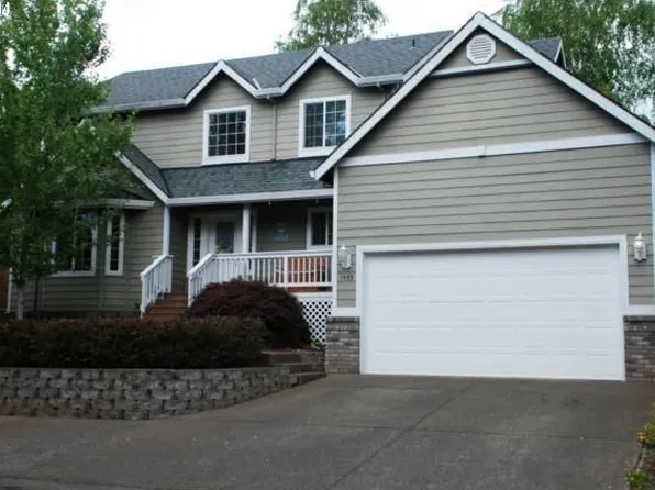 1685 NE Hoffman Dr, McMinnville, OR 97128