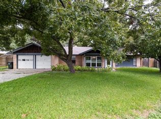 10604 School House Ln, Austin, TX 78750