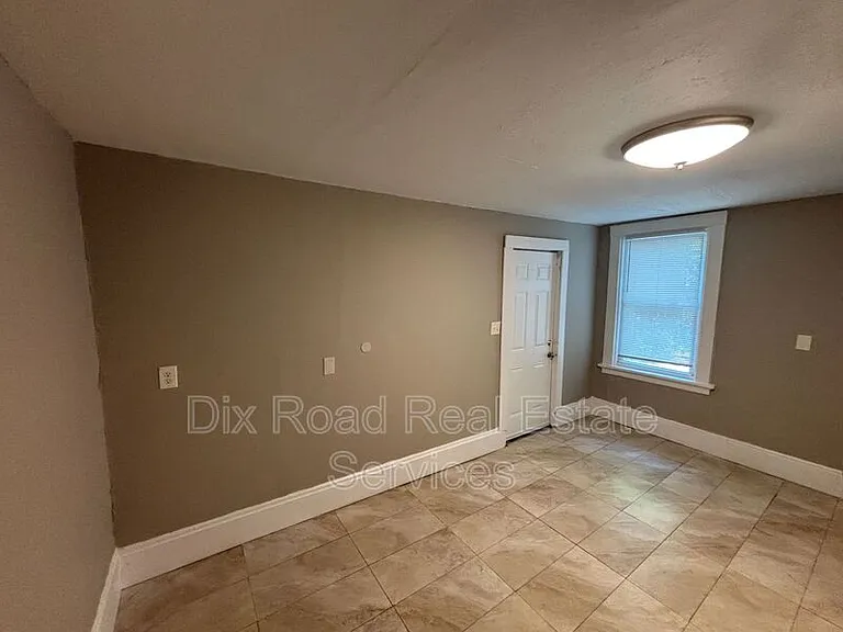 545 Rockdale Ave #1 — Photo 12