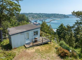 1223 SW Abbey St, Newport, OR 97365