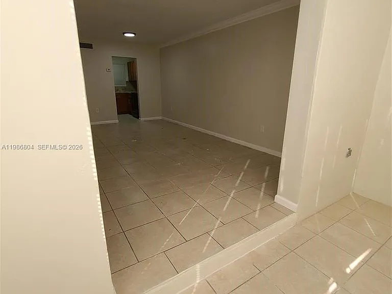 140 Royal Palm Rd #107 — Photo 10