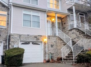 66 F Houston Taylor Ct, Morris Plains, NJ 07950