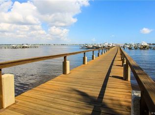 150 SE Four Winds Dr APT 304, Stuart, FL 34996