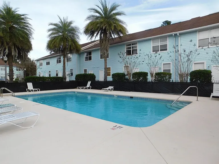 3920 SW 20th Ave #1302 — Photo 2