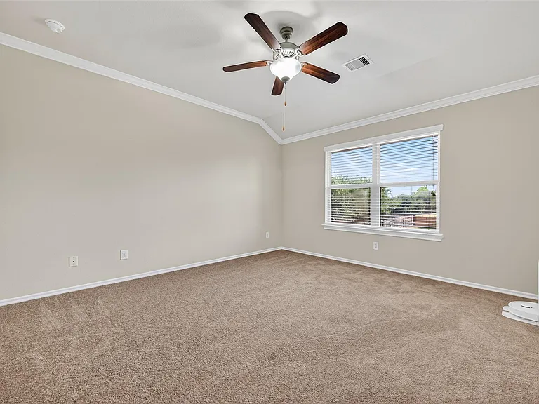 6438 Haywards Crossing South Cir — Photo 27