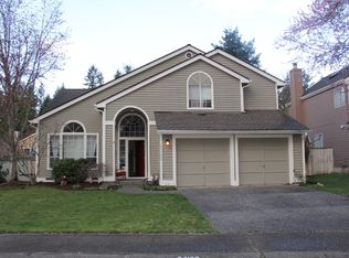 24128 SE 35th Pl, Issaquah, WA 98029