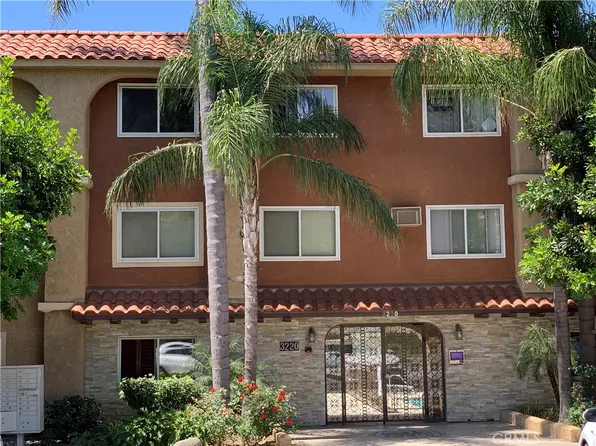 3220 Altura Ave APT 305, Glendale, CA 91214