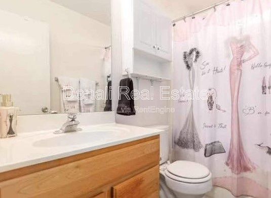 5th image of 18404 N 147th Dr