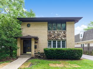 639 S McKinley Ave, Arlington Heights, IL 60005
