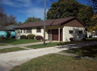 225 Catherine St, Oyens, IA 51045