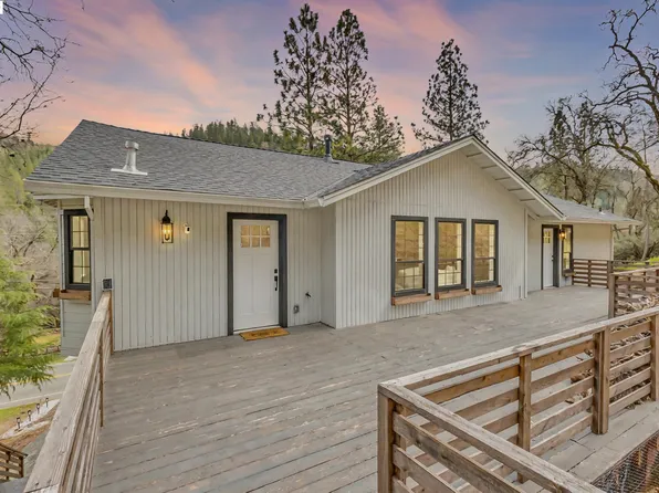 16806 Brewer Rd, Grass Valley, CA 95949