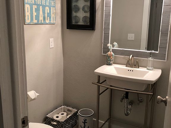 3rd image of 4150 Pinelake Ln APT 201