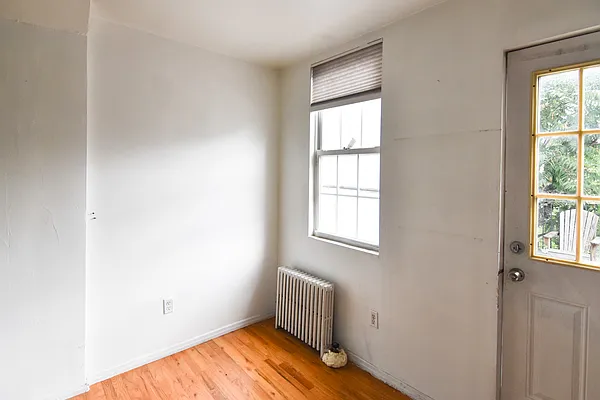 Rented by The Agency | media 23