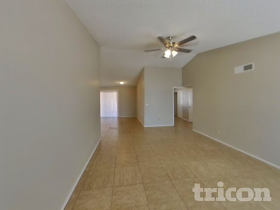 4th image of 8519 N 55th Ave