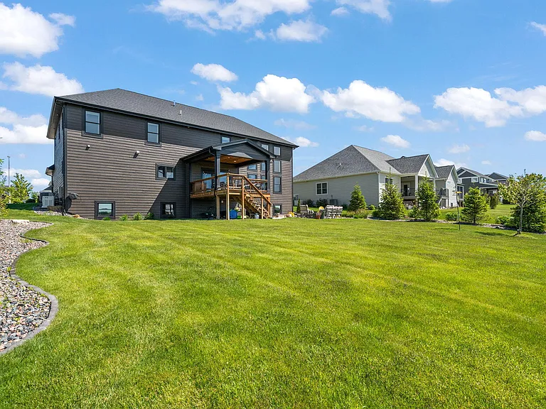 13431 Redbud Dr — Photo 69
