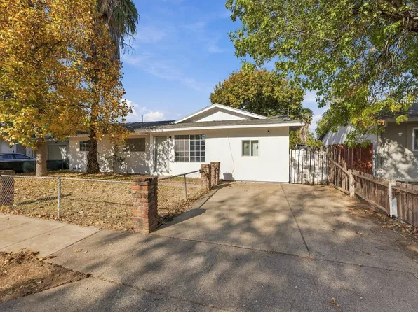 3235 Aster St, Anderson, CA 96007