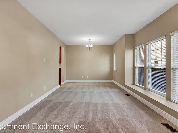 4th image of 7107 Horner Ave