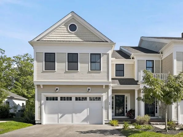 48 Cutter Ln #48, Amesbury, MA 01913