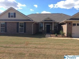 16116 Bruton Dr NW, Harvest, AL 35749