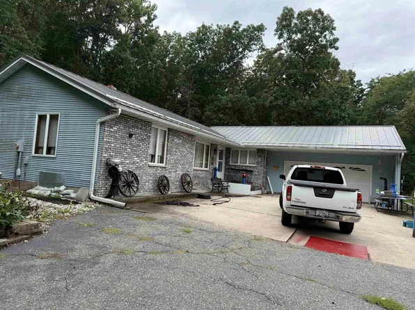 E12865 County Road W, Baraboo, WI 53913