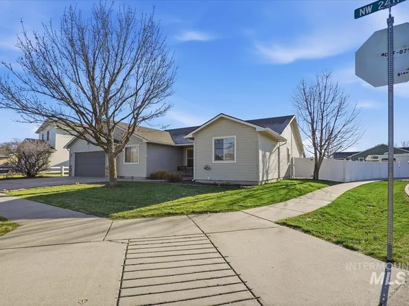 1012 NW 24th St, Fruitland, ID 83619