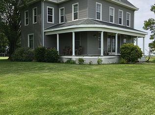 1933 E 2400 North Rd, Blue Mound, IL 62513