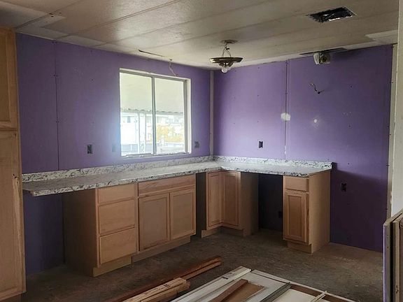 3rd image of 2809 Buhach Rd #89