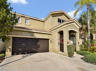 15811 SW 48th Mnr, Hollywood, FL 33027