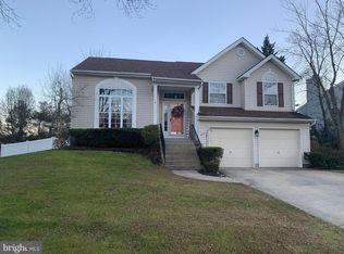 4 Deerfield Cir, Sewell, NJ 08080