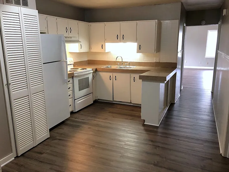 1420 Choctaw St — Photo 5