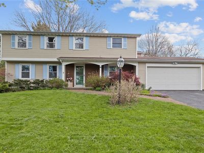 16 Pond View Ln, Penfield, NY, 14526