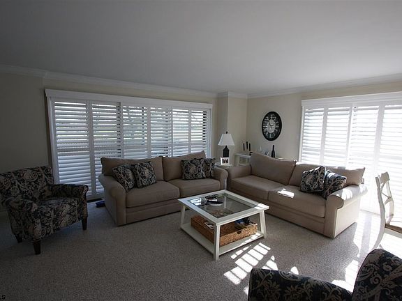 5th image of 15 Spinnaker Ct #64