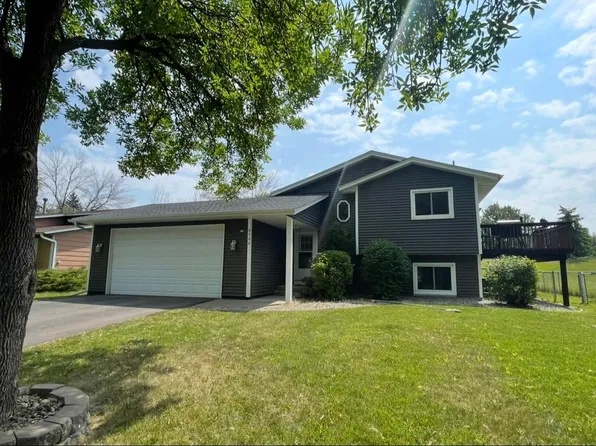 9466 Irving Ave N, Brooklyn Park, MN 55444