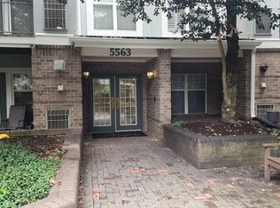 5563 Seminary Rd APT 303, Falls Church, VA 22041